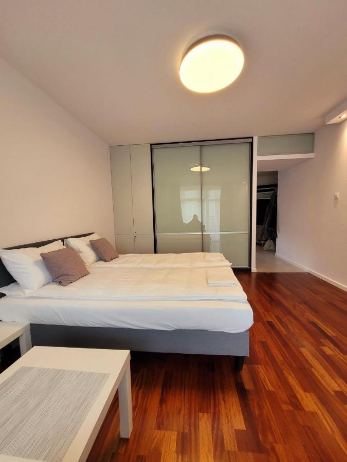 Apartament Wierzbowa 6 Z Klimatyzacja Познан Екстериор снимка