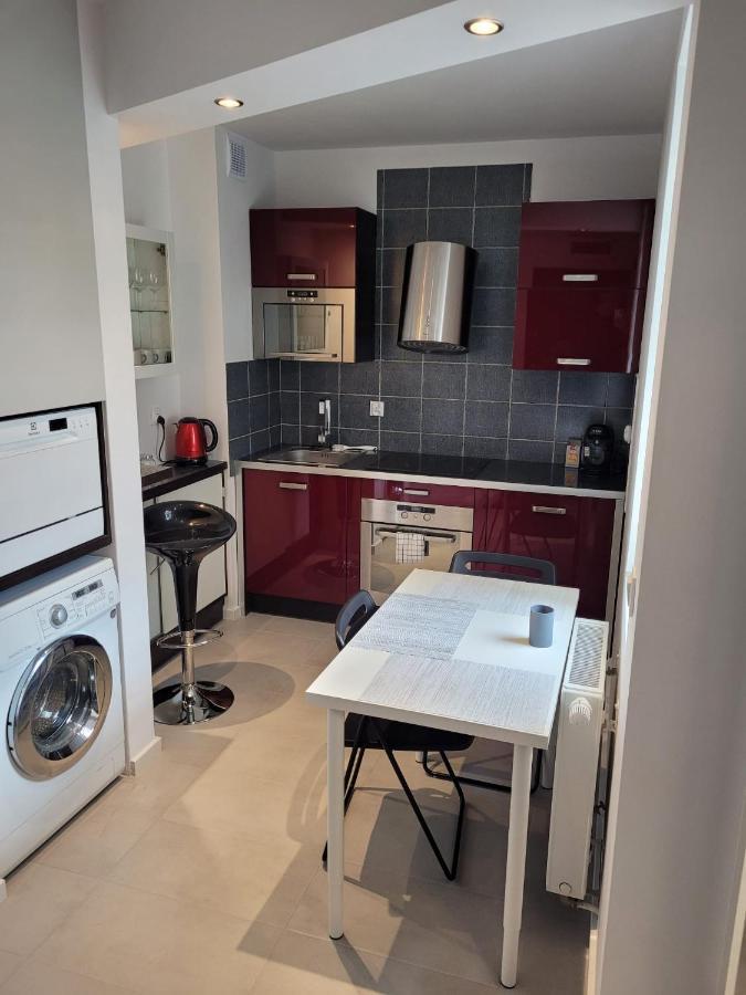 Apartament Wierzbowa 6 Z Klimatyzacja Познан Екстериор снимка
